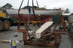 2012-13 Cockwells refit: lifting Amokura back onto her keel